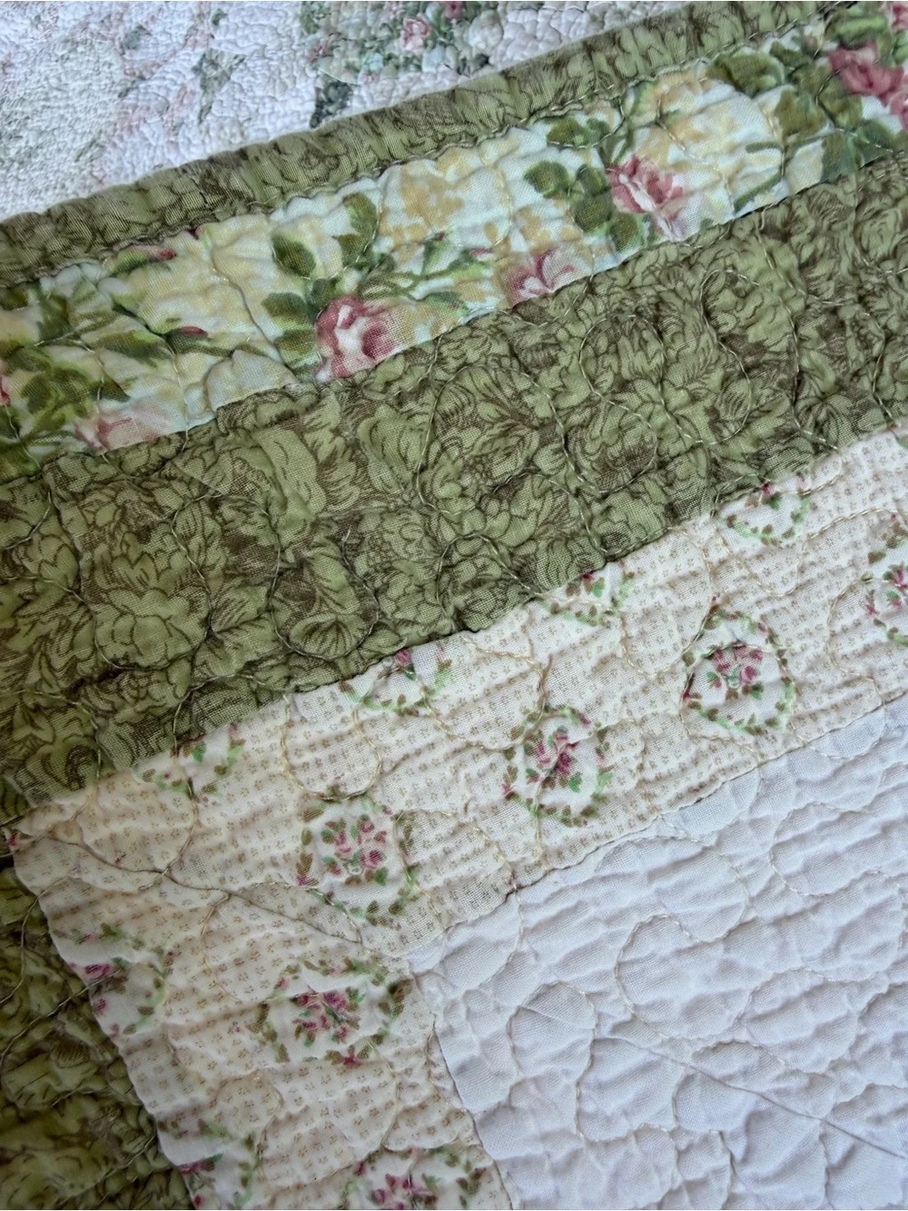VTG 90s Sunflower Dresden Plate Quilt Green Pink Soft Country Floral 86x100 READ